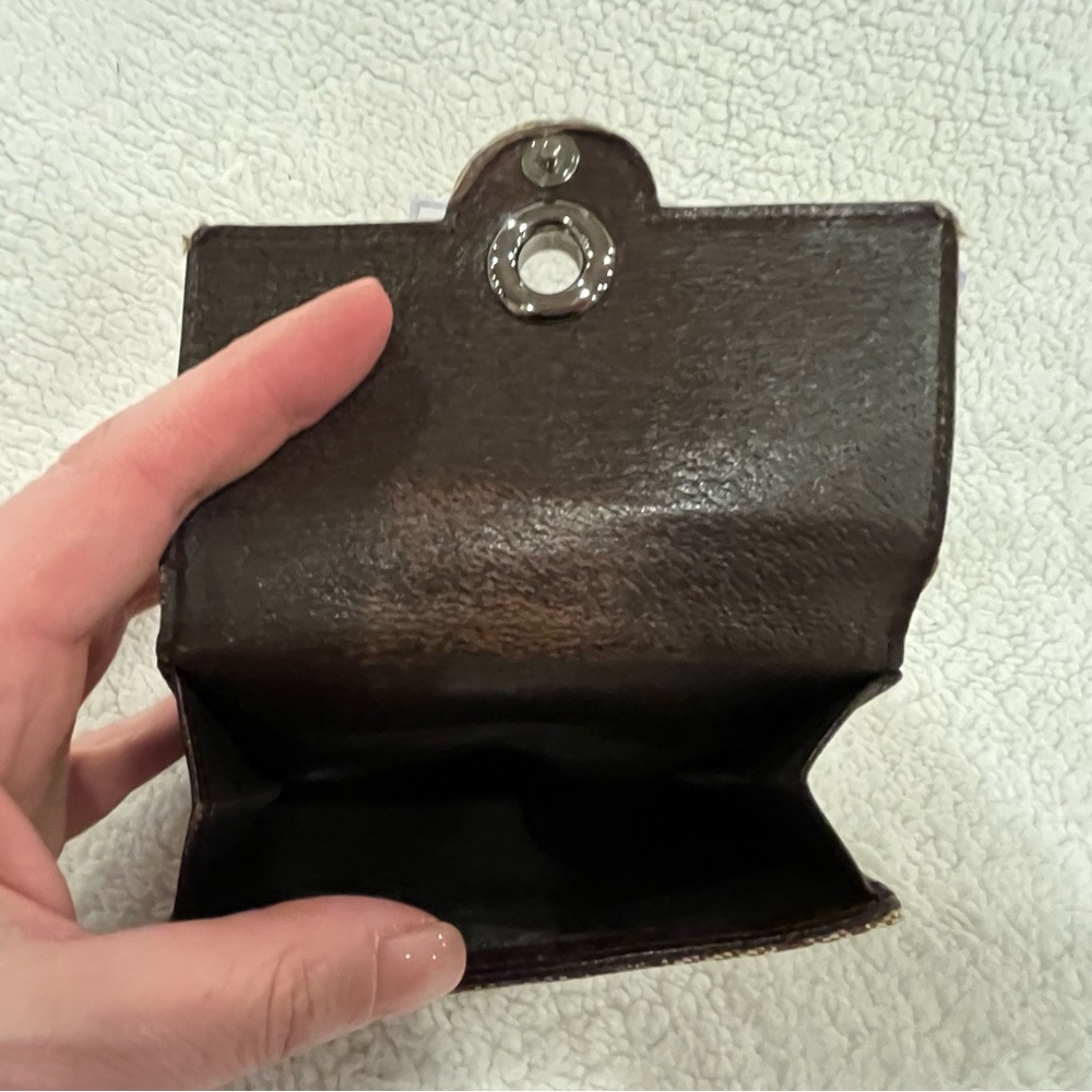 Gucci Eclipse GG Canvas And Leather Wallet - Picture 5 of 8